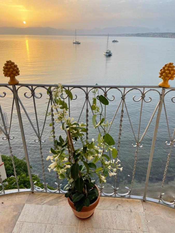 Castello A Mare Appartement Castellammare del Golfo Buitenkant foto